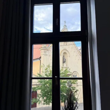 Appartement Dimora Cuore - Mediterranean Elegance In